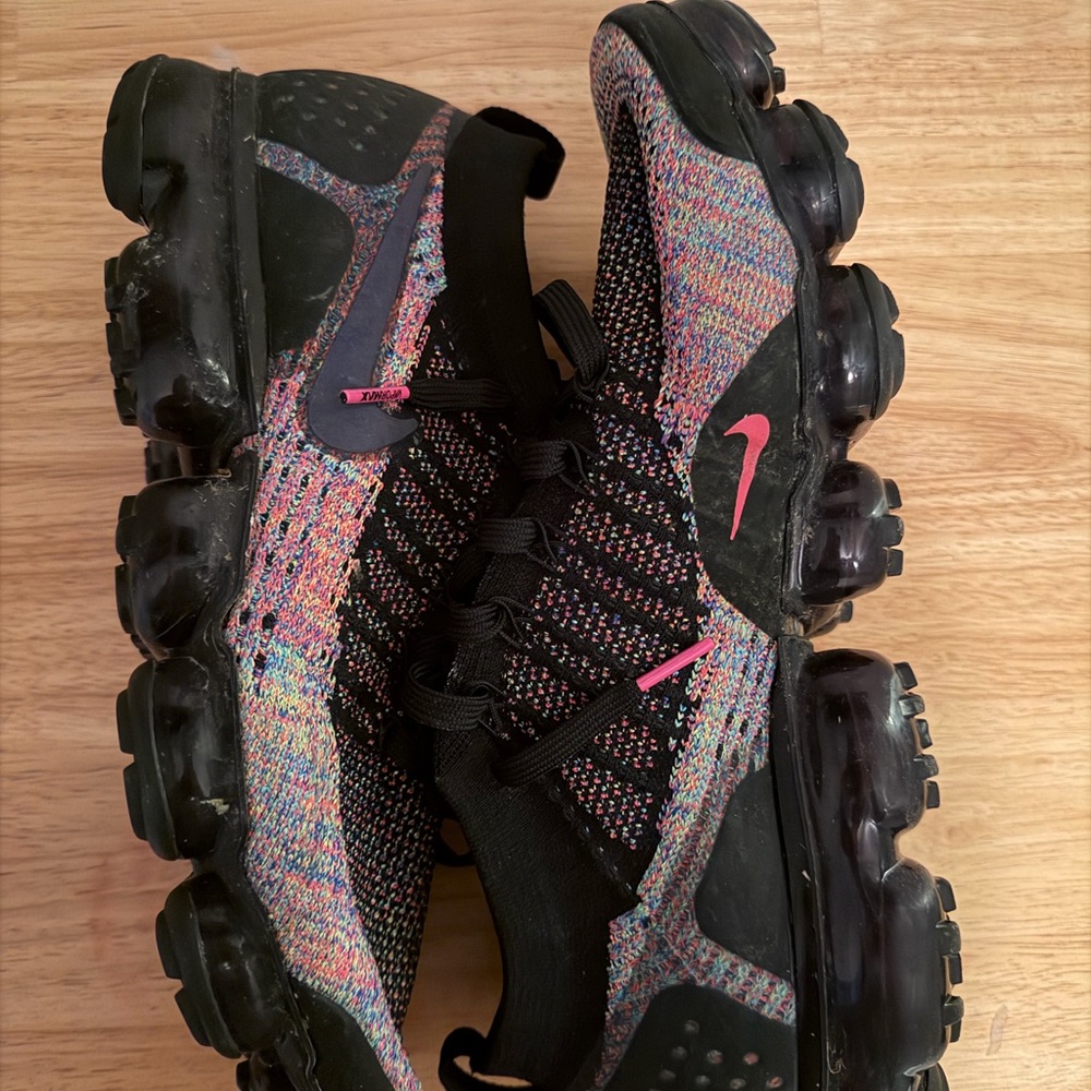 Nike Black and Pink Vapormaxs Sneakers